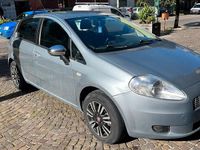Usata Fiat Grande Punto 75 CV (55 kW) 2008 Grigio Utilitaria