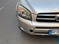 Usata Toyota RAV4 177 CV (130 kW) 2007 SUV