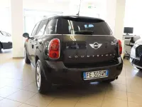 Usata Mini Cooper D Countryman 111 CV (81 kW) 2016 Midnight grey SUV