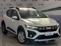 Usata Dacia Sandero Comfort 101 CV (74 kW) 2023 Bianco Berlina