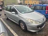 Usata Peugeot 307 90 CV (66 kW) 2008 Grigio Station wagon