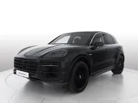 Nuova Porsche Cayenne 2026 Nero cromite metallizzato SUV