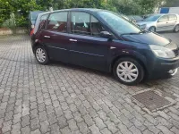 Usata Renault Scénic 106 CV (77 kW) 2007 Bluazzurro Monovolume