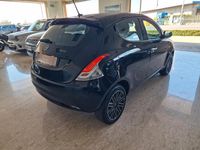 Usata Lancia Ypsilon Gold 69 CV (50 kW) 2023 Nero Utilitaria