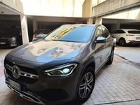 Usado Mercedes GLA200 150 CV (110 kW) 2021 Gris SUV