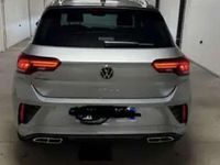 Usata VW T-Roc R-line 150 CV (110 kW) 2023 Grigio SUV