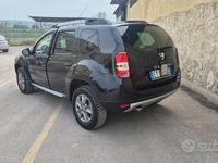 Usata Dacia Duster Lauréate 110 CV (80 kW) 2015 Nero SUV