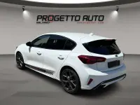Usata Ford Focus ST 280 CV (205 kW) 2024 Bianco Berlina