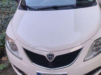Usata Lancia Ypsilon 69 CV (50 kW) 2016 Utilitaria
