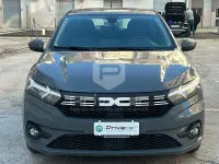Usata Dacia Sandero Expression 101 CV (74 kW) 2024 Grigio Berlina