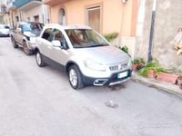 Usata Fiat Sedici 135 CV (99 kW) 2013 Grigio SUV