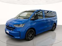 Usata VW Caravelle Life 150 CV (110 kW) 2025 Mid blue metallizzato Monovolume