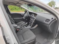 Usata Volvo V40 114 CV (83 kW) 2013 Bianco Berlina