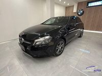 Usata Mercedes A180 Business 108 CV (79 kW) 2015 Nero Berlina