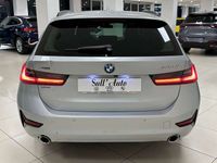 Usata BMW 320e 190 CV (139 kW) 2021 Argento Station wagon
