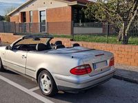 Usata Mercedes CLK200 192 CV (141 kW) 1998 Argento Cabrio