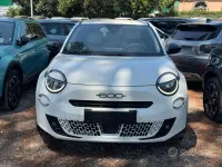 Usata Fiat 600 La Prima 101 CV (74 kW) 2025 Bianco SUV