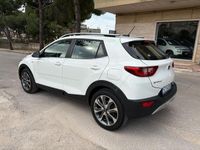Usata Kia Stonic Style 116 CV (85 kW) 2019 Bianco SUV