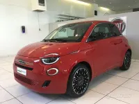 Nouvelle Fiat 500 Icon 70 ch (51 kW) 2026 Rouge Berline
