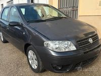 Usata Fiat Punto Dynamic 60 CV (44 kW) 2004 Nero Berlina