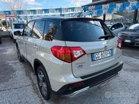 Usata Suzuki Vitara 120 CV (88 kW) 2015 Beige SUV
