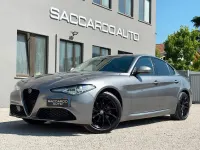 Usata Alfa Romeo Giulia Executive 160 CV (117 kW) 2020 Grigio Berlina