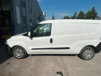 Usata Fiat Doblò 105 CV (77 kW) 2012 Monovolume
