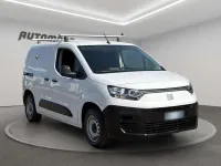 Usata Fiat Doblò 102 CV (75 kW) 2024 Bianco Monovolume