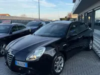 Usata Alfa Romeo Giulietta Distinctive 120 CV (88 kW) 2012 Nero Utilitaria