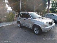 Usata Suzuki Grand Vitara 128 CV (94 kW) 2004 Grigio SUV