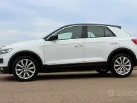Usata VW T-Roc 116 CV (85 kW) 2019 Bianco SUV