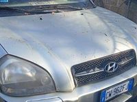 Usata Hyundai Tucson Dynamiq 113 CV (83 kW) 2005 Oro SUV