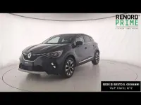 Usata Renault Captur Techno 91 CV (66 kW) 2023 Blu scuro SUV