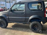 Usata Suzuki Jimny 80 CV (58 kW) 2001 Nero SUV