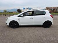 Usata Opel Corsa Edition 80 CV (58 kW) 2010 Bianco Utilitaria