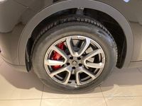 Usata Maserati Levante 250 CV (183 kW) 2021 Nero SUV