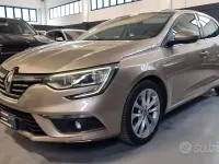 Usata Renault Mégane Bose Edition 132 CV (97 kW) 2017 Giallo Berlina