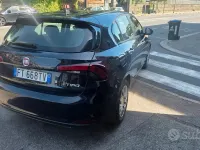 Usata Fiat Tipo Easy 120 CV (88 kW) 2018 Bluazzurro Berlina