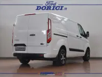 Usata Ford Transit Custom Trend+ 131 CV (96 kW) 2021 Frozen white Furgone