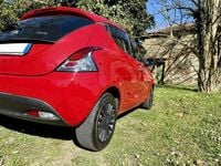 Usata Lancia Ypsilon Silver 69 CV (50 kW) 2021 Utilitaria