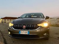 Usata Fiat Tipo Opening Edition 120 CV (88 kW) 2016 Grigio Berlina