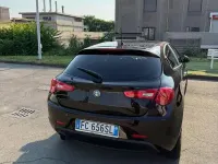 Usata Alfa Romeo Giulietta 120 CV (88 kW) 2016 Marrone Utilitaria