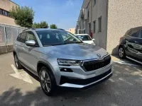 Usata Skoda Karoq Executive 116 CV (85 kW) 2024 Grigio metallizzato SUV