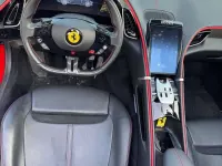 Usata Ferrari Roma 620 CV (456 kW) 2025 Rosso Cabrio