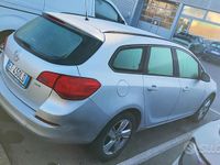 Gebraucht Opel Astra 110 PS (80 kW) 2013 Grau Kombi
