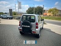 Usata Suzuki Jimny 85 CV (62 kW) 2014 Argento SUV
