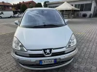 Usata Peugeot 807 163 CV (119 kW) 2012 Grigio Monovolume