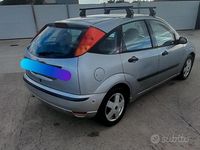 Usata Ford Focus 100 CV (73 kW) 2004 Grigio Berlina
