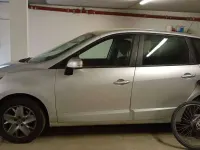 Usata Renault Scénic III 110 CV (80 kW) 2011 Grigio Monovolume
