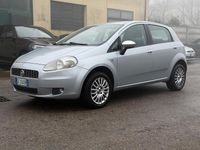 Usata Fiat Grande Punto Dynamic 69 CV (50 kW) 2008 Grigio Utilitaria